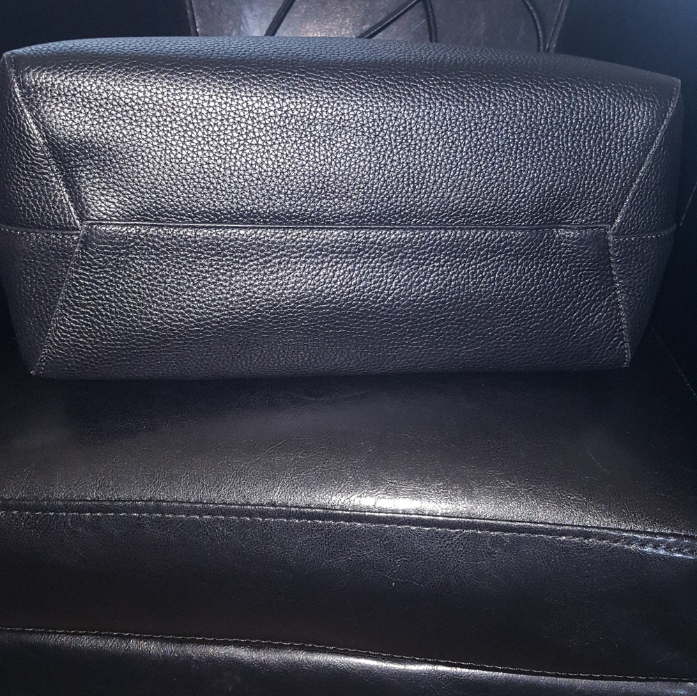 💖NWT Marc Jacobs Supple Leather Tote Bag💖 - Picture 8 of 10